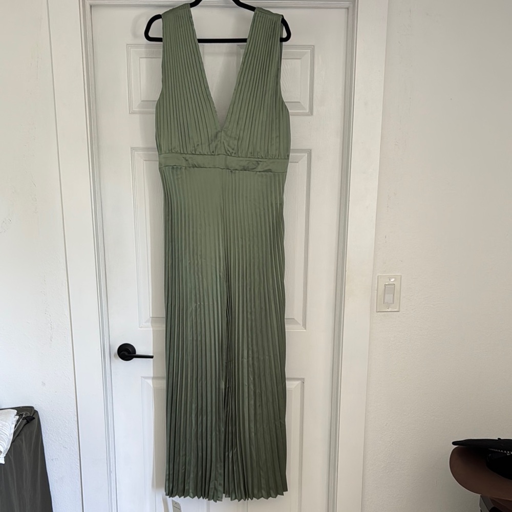 NWT A&F Green Pleated Jumpsuit